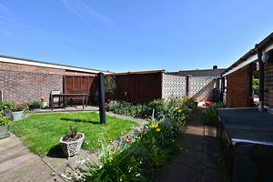 Photo 9- click for photo gallery